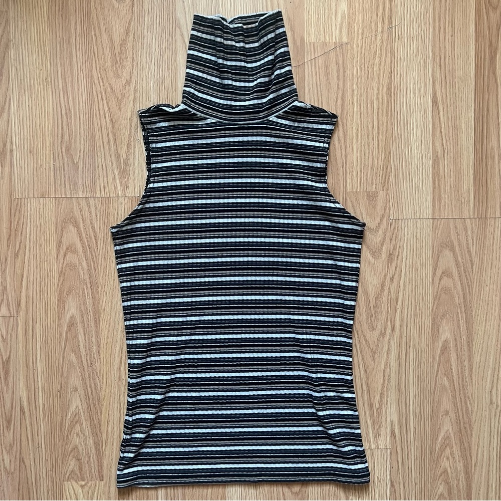 THE LIMITED Women’s Size Medium Fall Color Striped Sleeveless Turtle Neck Y2K
